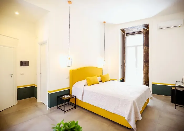 B&B A I R Sant'anna 나폴리