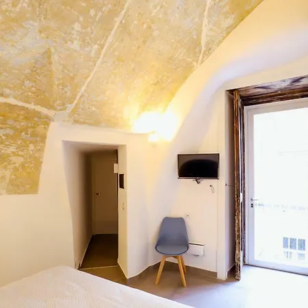 A I R Sant'anna נאפולי